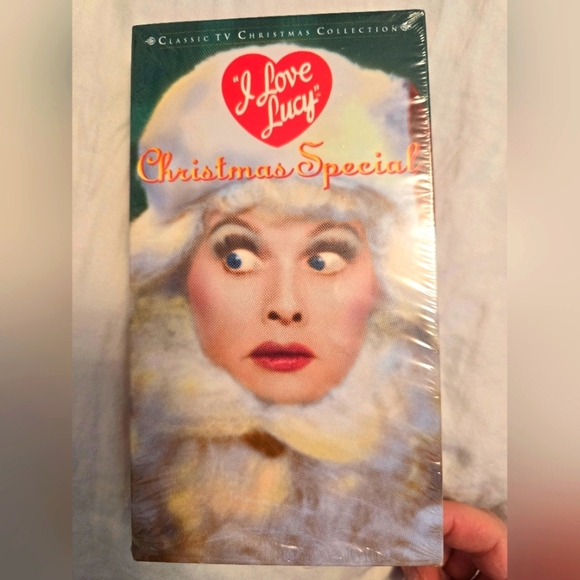 I Love Lucy - Classic Christmas Card (VHS, 1992) - Picture 1 of 2